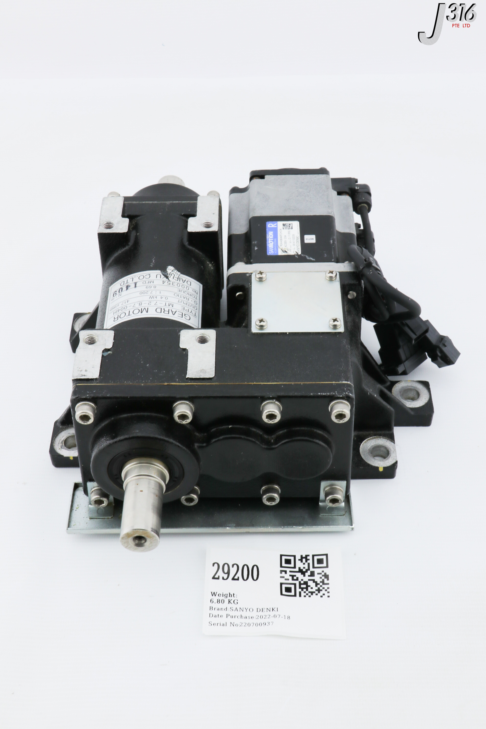 29200 SANYO DENKI AC SERVO MTR W/ DAIFUKU MT-7.2-8.7-004H
